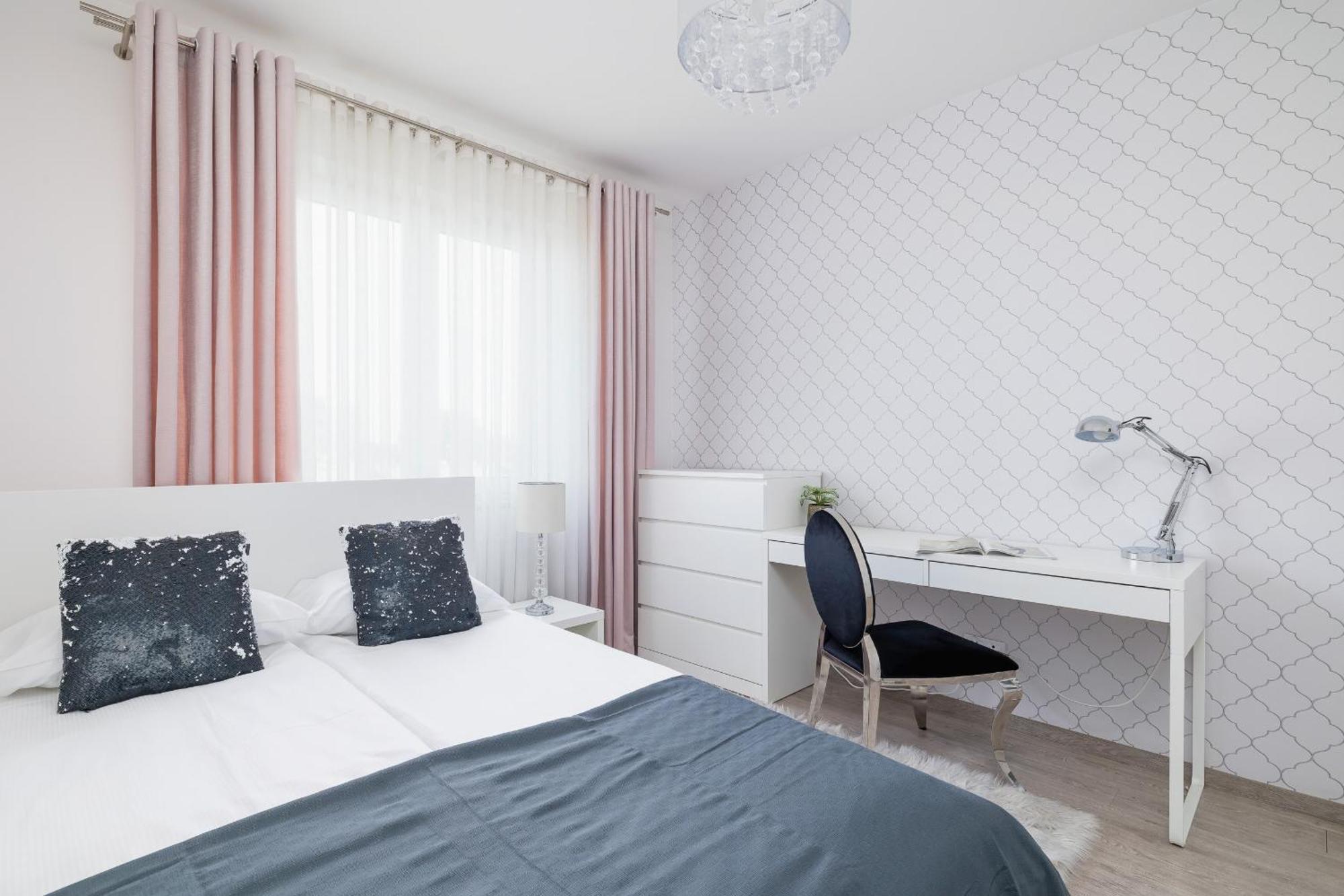 Cracow Pradnik Spacious & Family Apartment With 3 Bedroom By Renters Prestige Krakow Luaran gambar